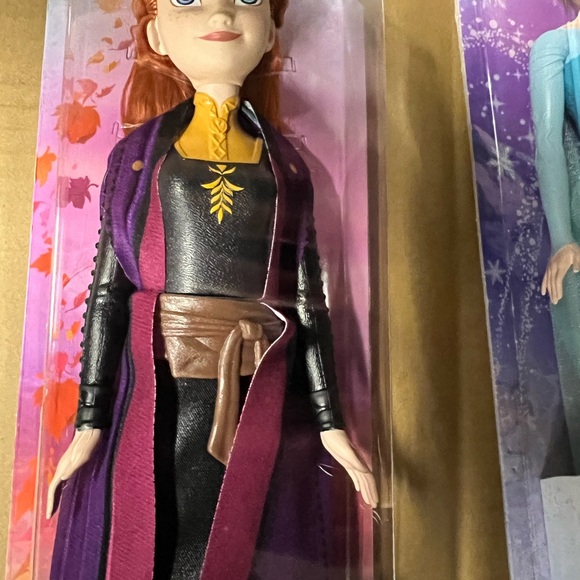 Frozen Elsa and Anna Mattell Doll Set New - Picture 4 of 4